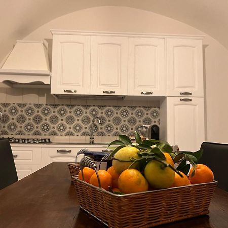 Ferienwohnung Residenze San Martino - Casa Della Fucagna Bovino Exterior foto