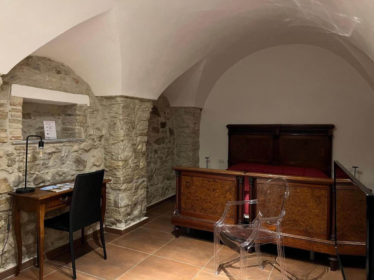 Ferienwohnung Residenze San Martino - Casa Della Fucagna Bovino Exterior foto
